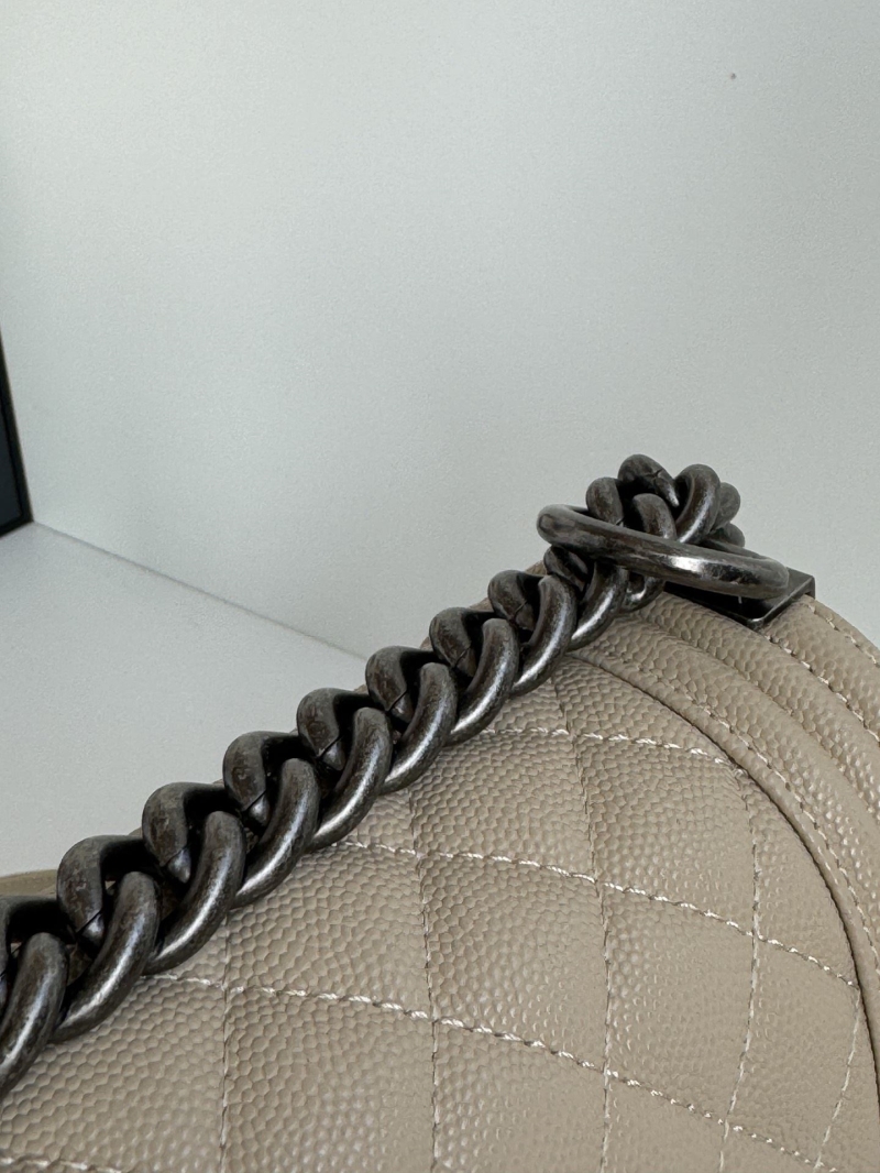 Ch**el leboy series bags